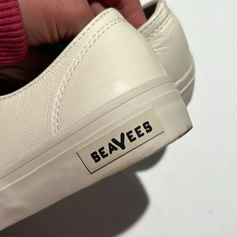 SeaVees‎ Legend Sneaker/white tumbled leather/size 7.  B61